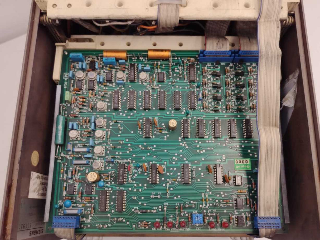 Siemens 6RA2675-6DV51-1A D380/190 Mreq-GcGF6V51-2A SIMOREG Drive