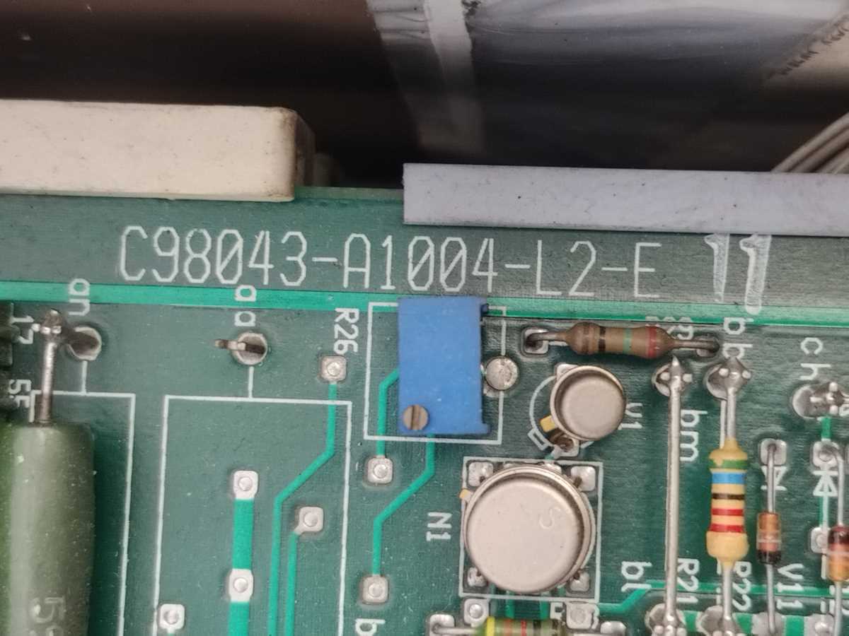 Siemens 6RA2615-6MV30-0A D200/20 Mreq-GcG6V30-2A SIMOREG Drive