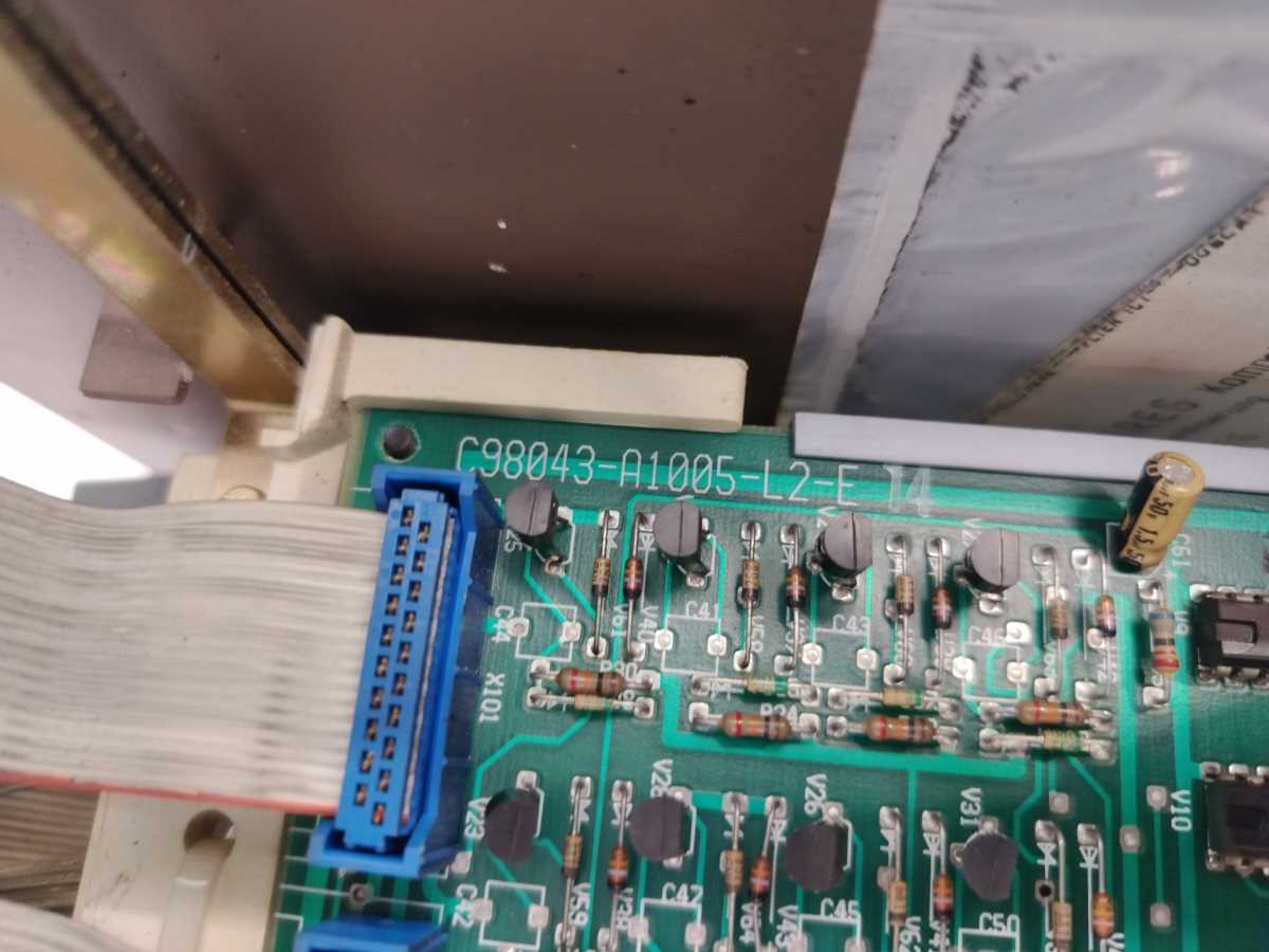 Siemens 6RA2615-6MV30-0A D200/20 Mreq-GcG6V30-2A SIMOREG Drive