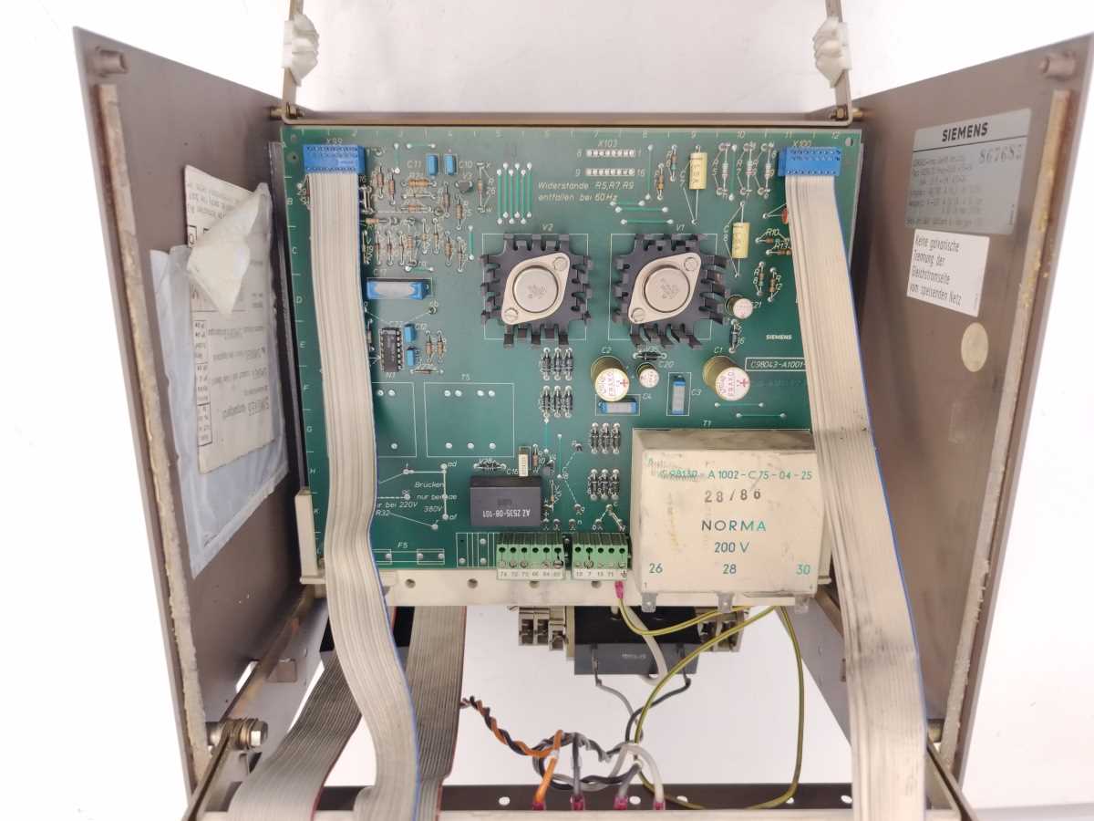 Siemens 6RA2615-6MV30-0A D200/20 Mreq-GcG6V30-2A SIMOREG Drive