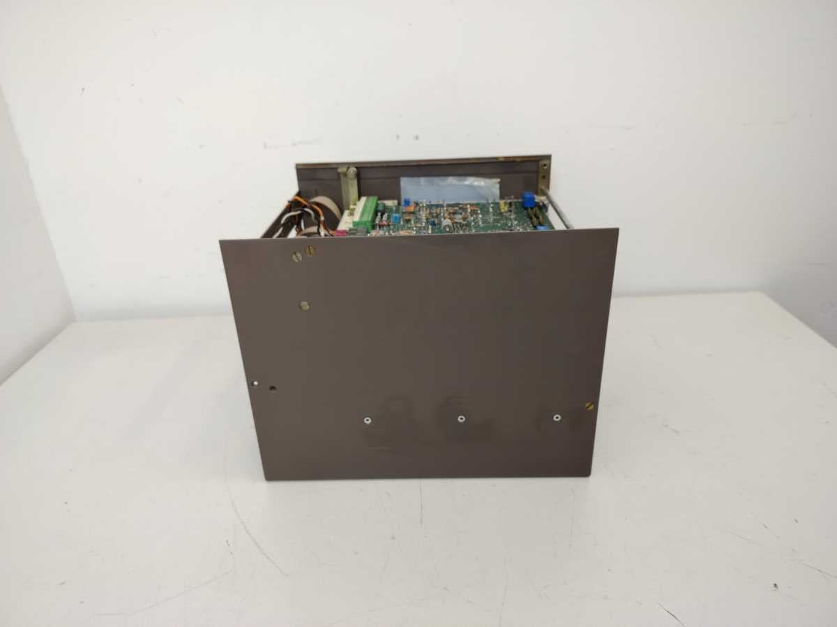 Siemens 6RA2621-6MV30-1A D200/40 Mreq-GcG6V30-2A SIMOREG Drive