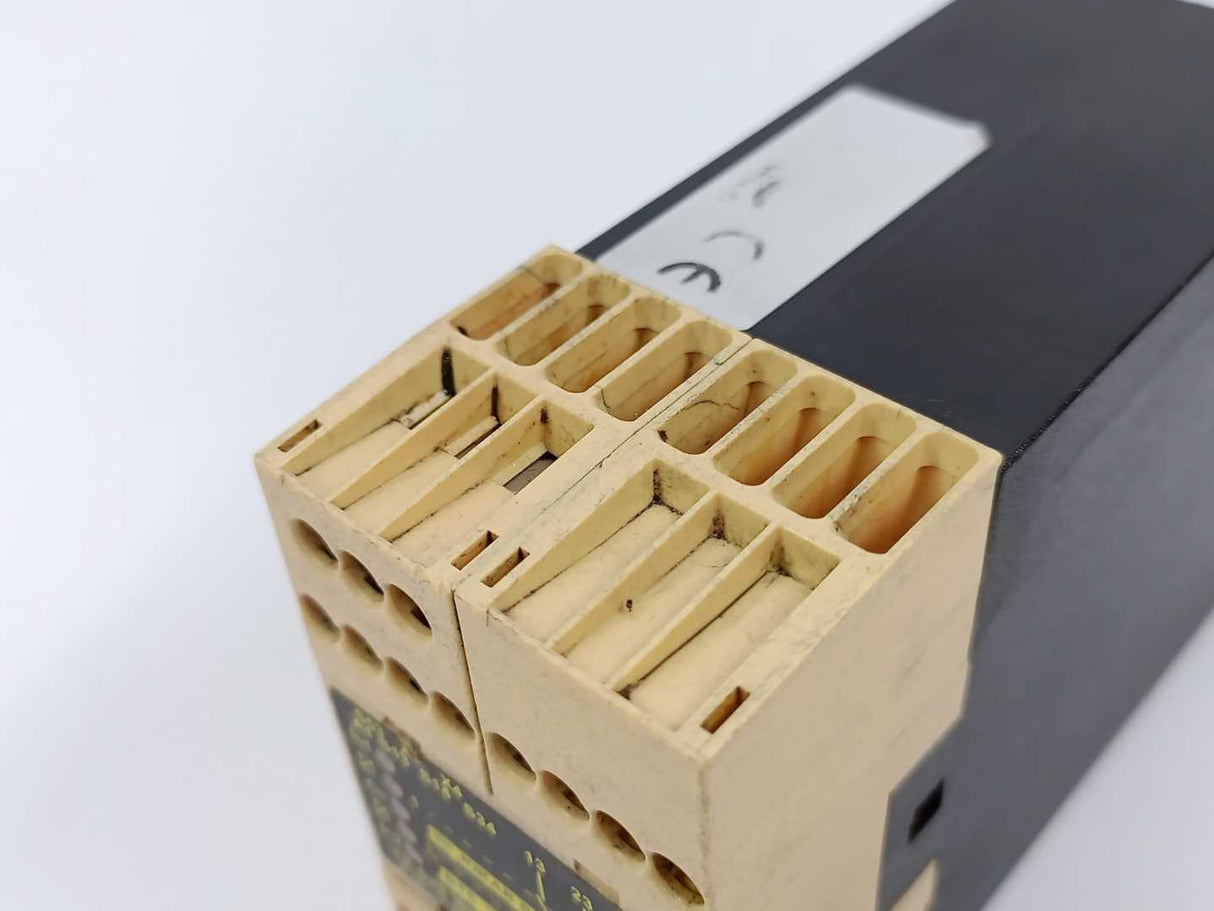 Jokab Safety RT6 24VDC Safety Relay