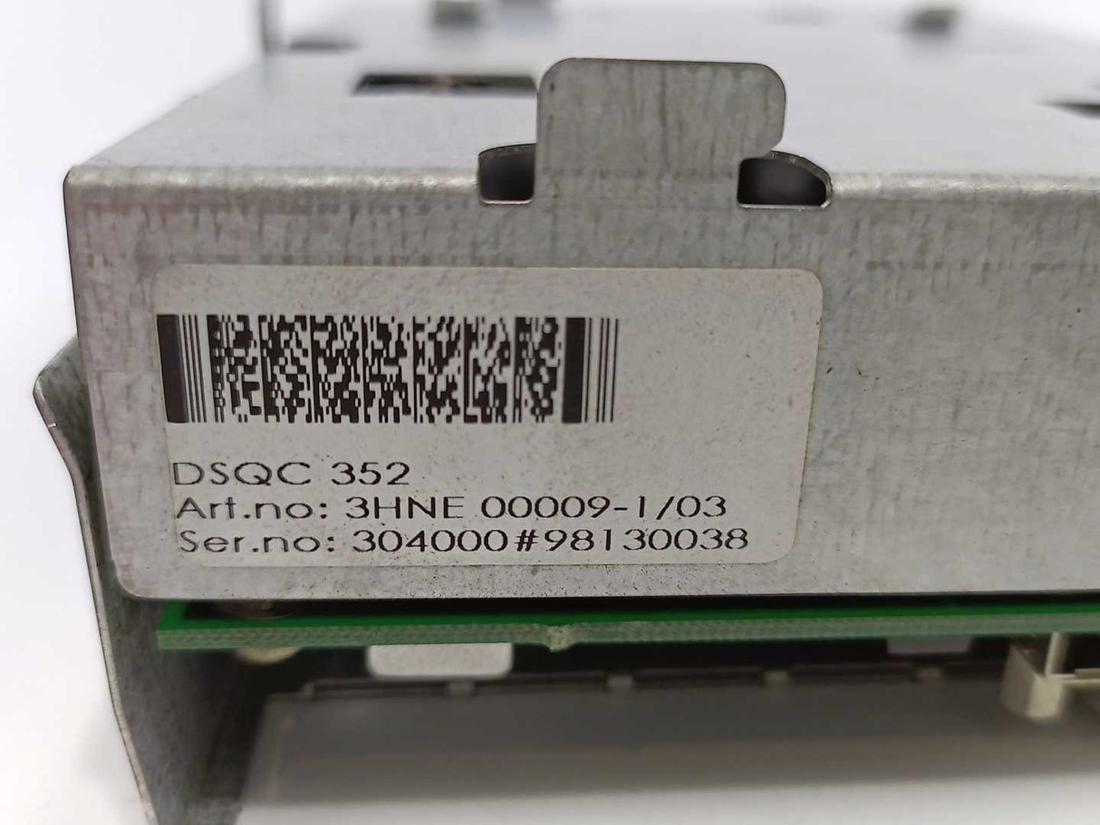 ABB 3HNE 00009-1/03 DSQC 352 Profibus Module