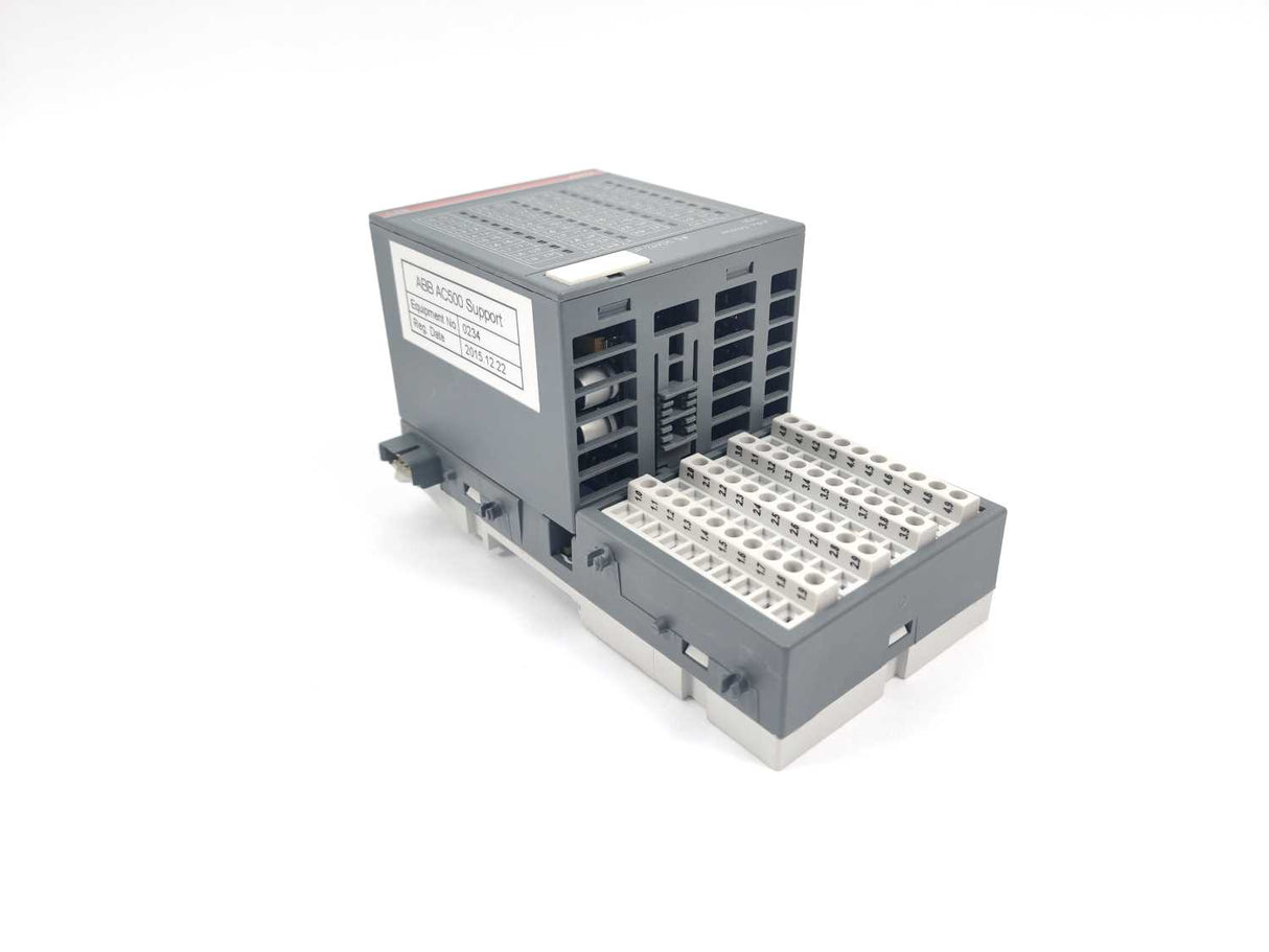 ABB 1SAP250300R0001 AI523 Analog Input Module