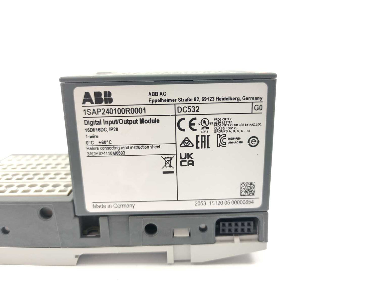 ABB 1SAP240100R0001 DC532-B7 Digital Input/Output Module