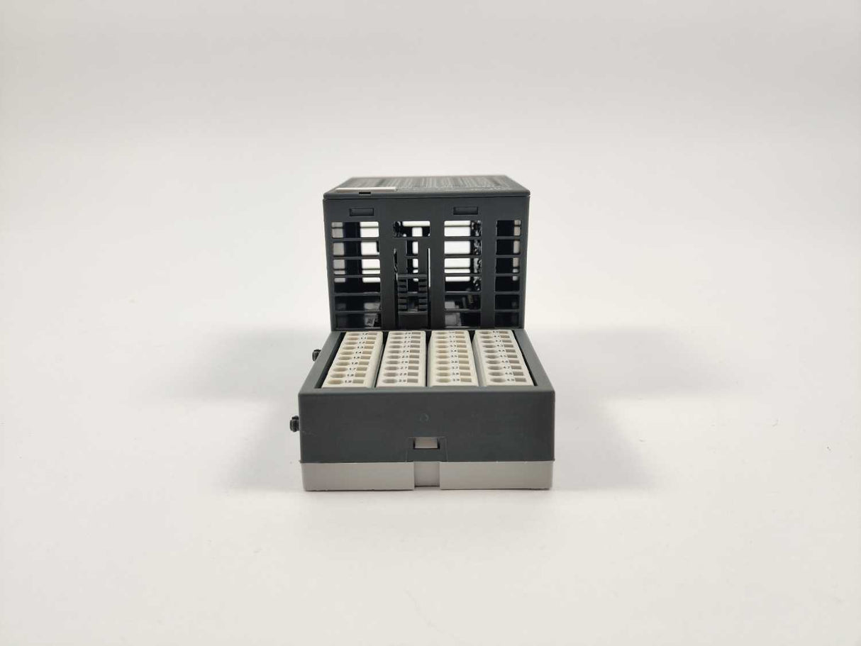 ABB 1SAP440500R0001 DC523-XC Digital Input/Output Module