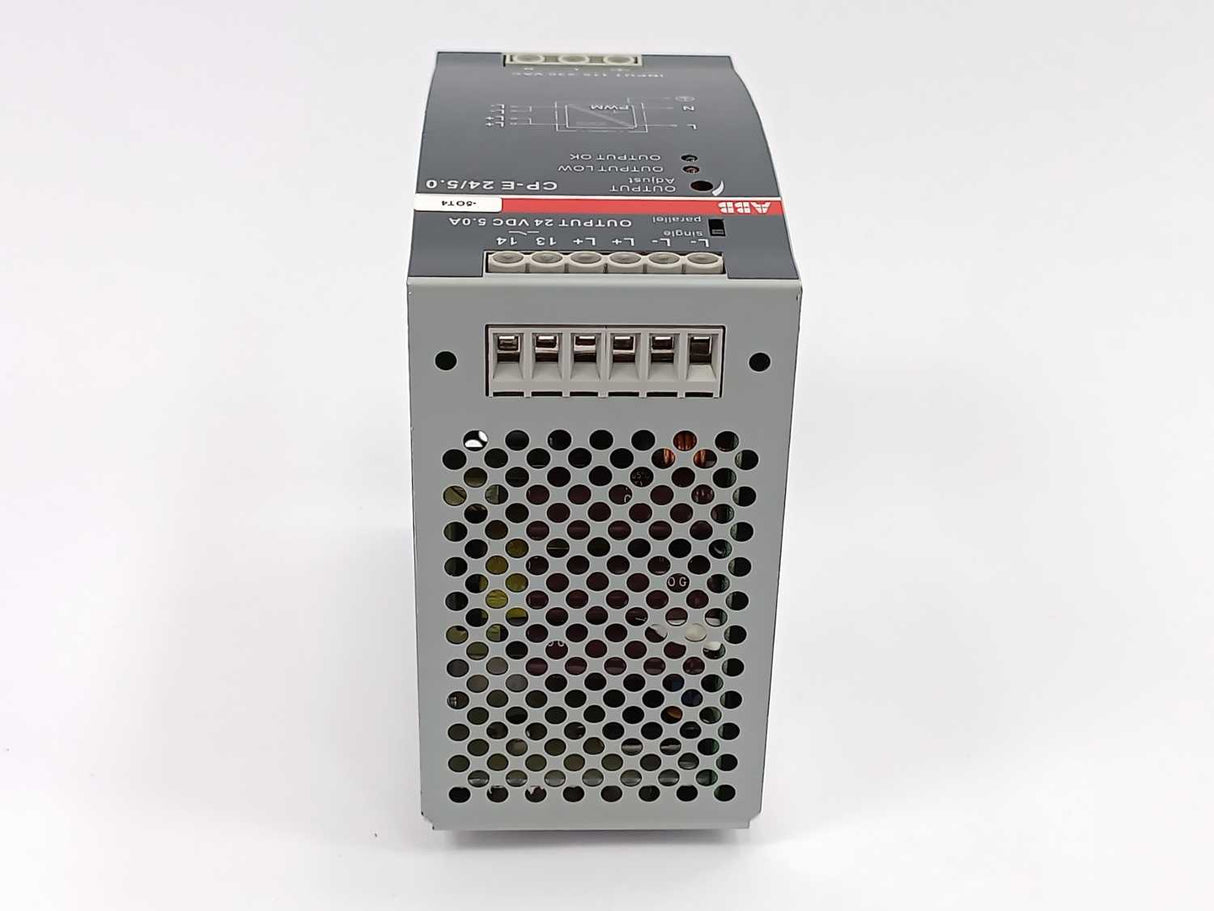 ABB 1SVR427034R0000 CP-E 24/5.0 Power Supply