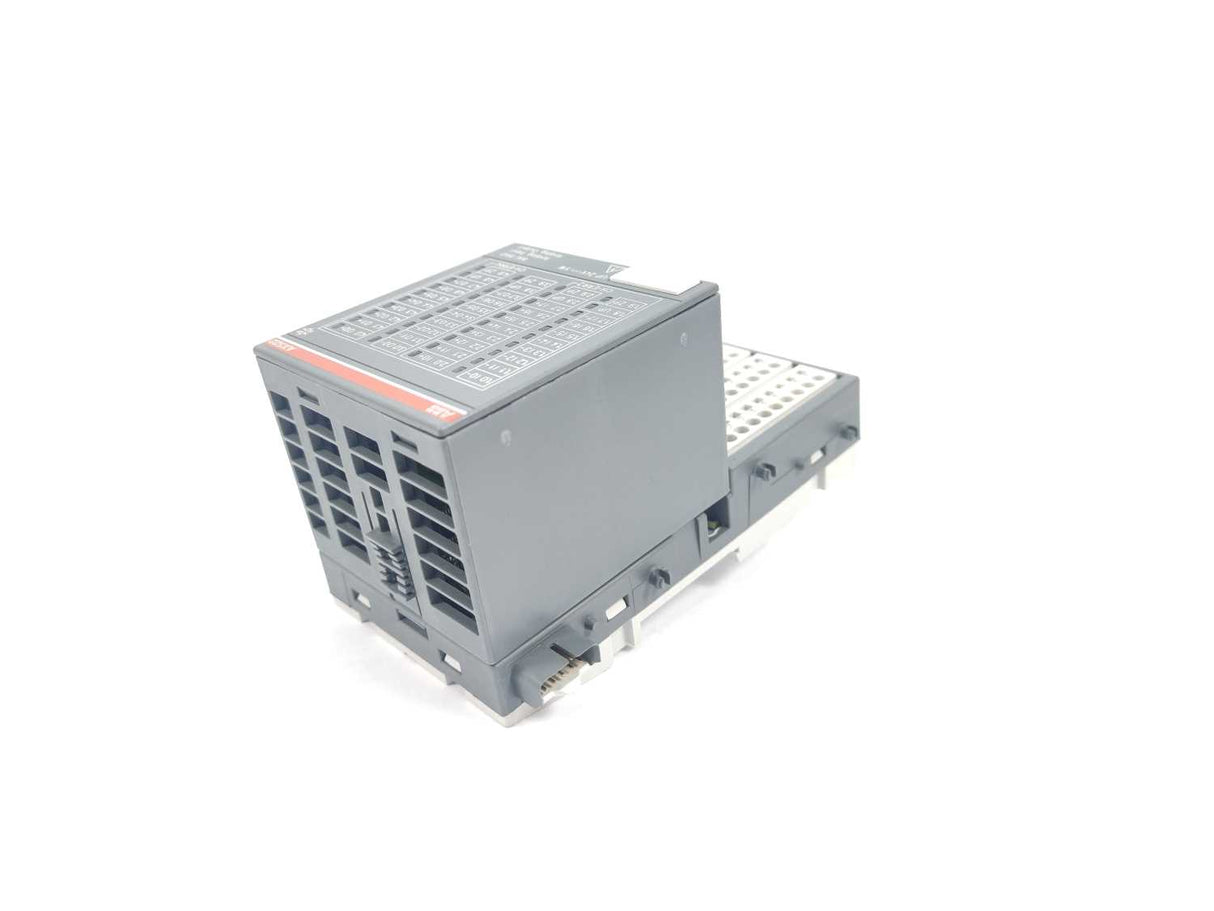 ABB 1SAP450000R0001 AX522-XC Analog Input/Output Module
