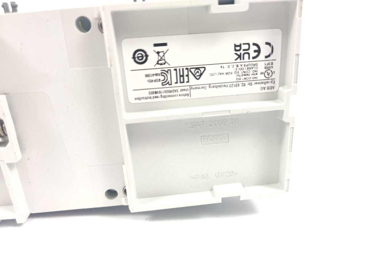 ABB 1SAP450000R0001 AX522-XC Analog Input/Output Module