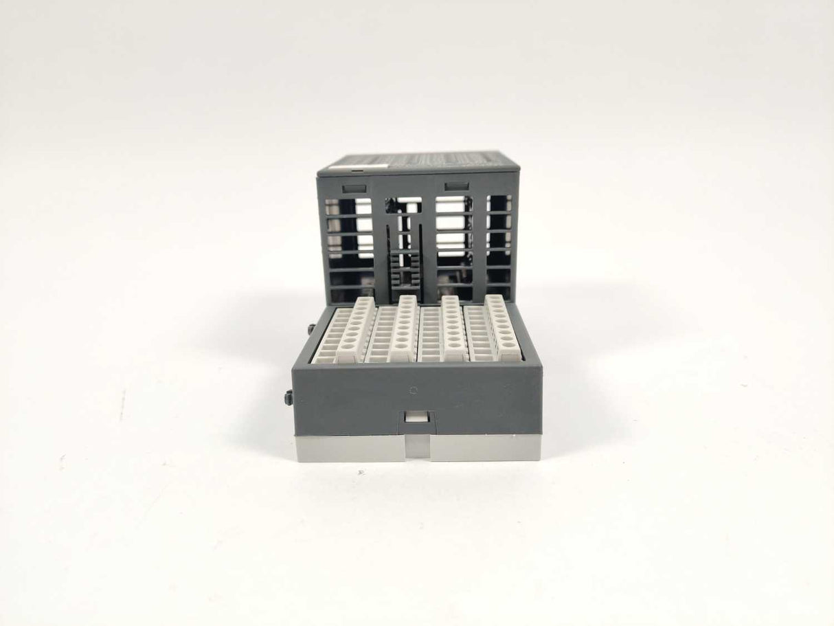 ABB 1SAP440100R0001 DC532-XC, Digital Input/Output Module