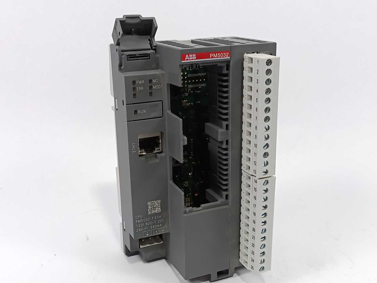 ABB 1SAP123400R0072 PM5032-T-ETH CPU 2MB Ethernet