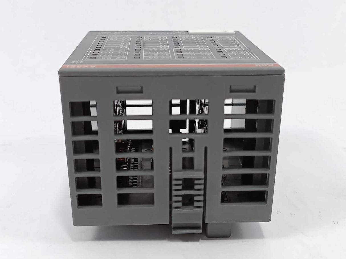 ABB 1SAP450100R0001 Analog Input/Output Module AX521-XC