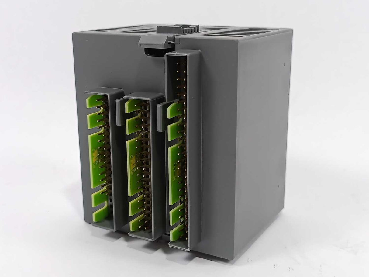 ABB 1SAP450100R0001 AX521-XC Analog Input/Output Module