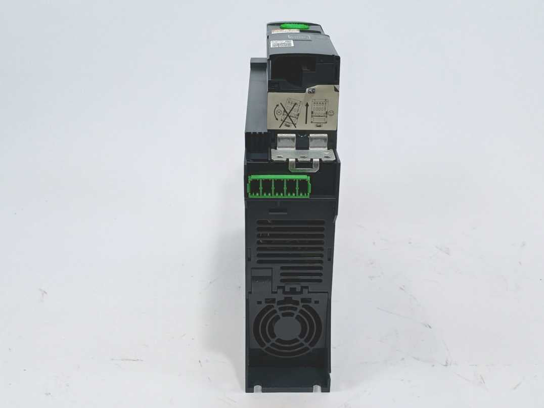 Schneider Electric ATV320U11M2B Altivar AC speed drive