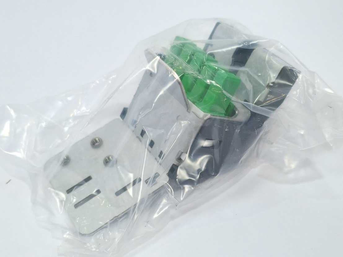 Schneider Electric ATV320U07M2B Altivar 320 AC speed drive