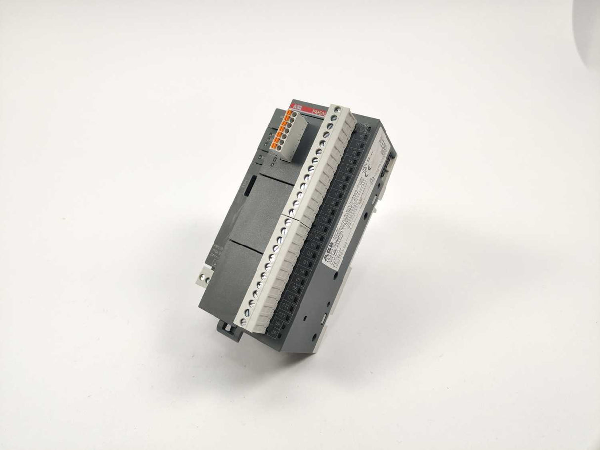 ABB 1SAP124000R0072 PM5052-T-ETH Processor module. Memory 4MB.