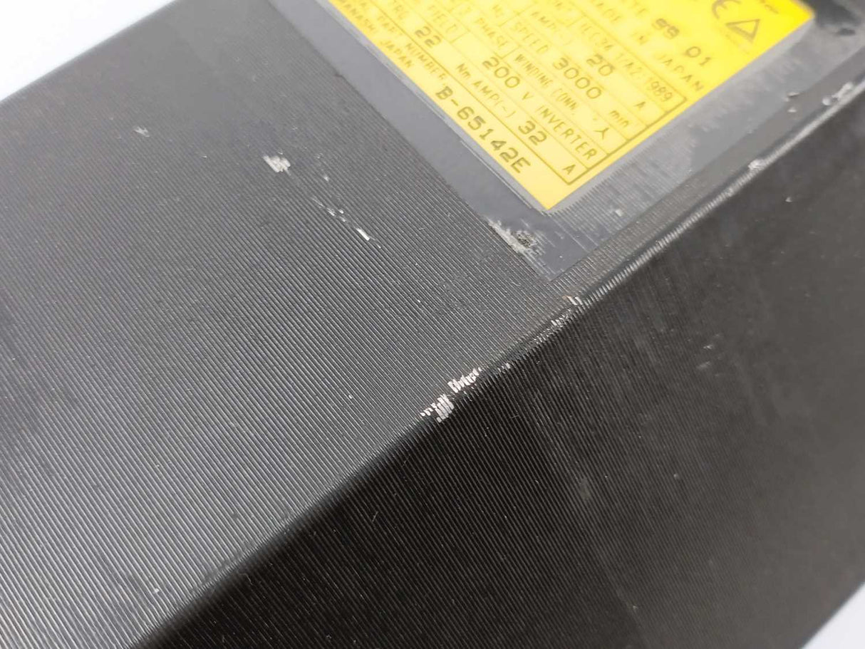 Fanuc A06B-0148-B075 AC Servo Motor a22/3000 4,4kW. missing encoder