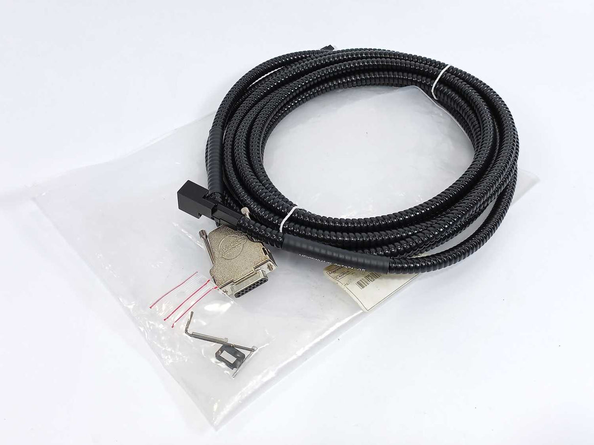 HEIDENHAIN 367321-05 45B008 3AB015 03 5,00 09 A011 Adapter Cable 8pin to 15-pin