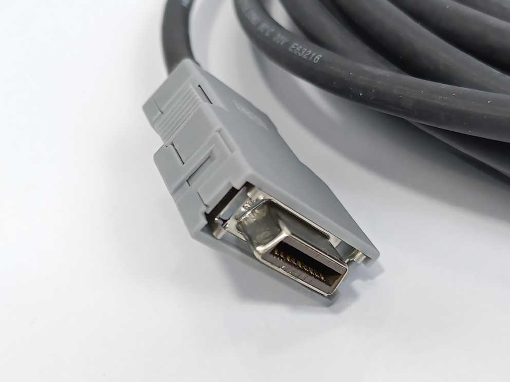 HEIDENHAIN 532759-09 42B012 0BB015 45 9.00 02 A015 BK Adapter Cable 9m