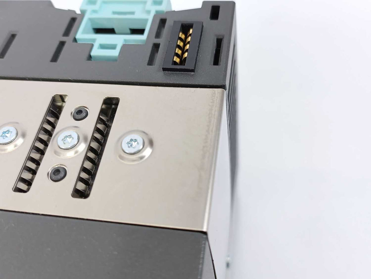 Siemens 6SL3210-1SE17-7UA0 SINAMICS Converter Power Module 340