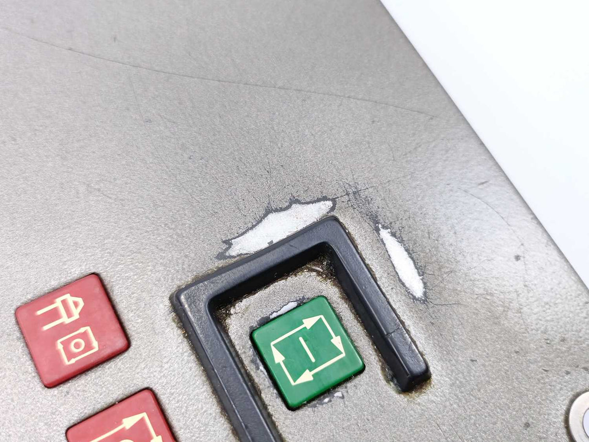 HEIDENHAIN 341515-01 TE 425 D, Machine Keyboard Control Device