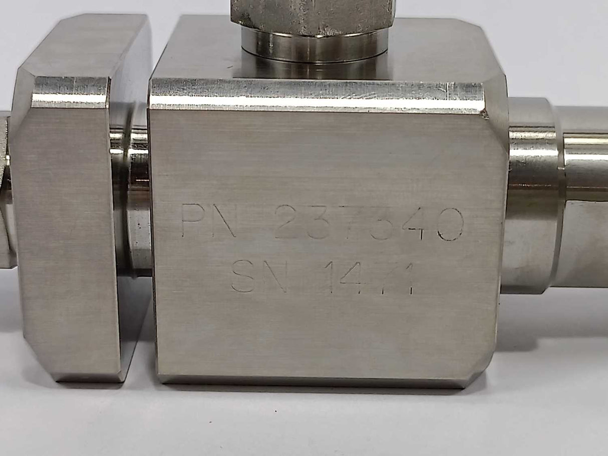 Hamilton 237340 FlexiFlow SL 10 Flow-Through Housing, Surplus stock.