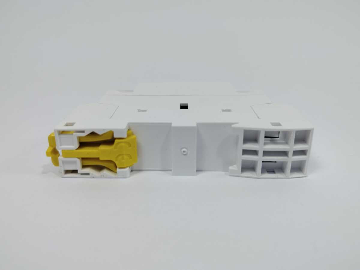 Schneider Electric A9C23712 Contactor iCT 16A 2NO 230VAC on/off 12 Pcs. Box