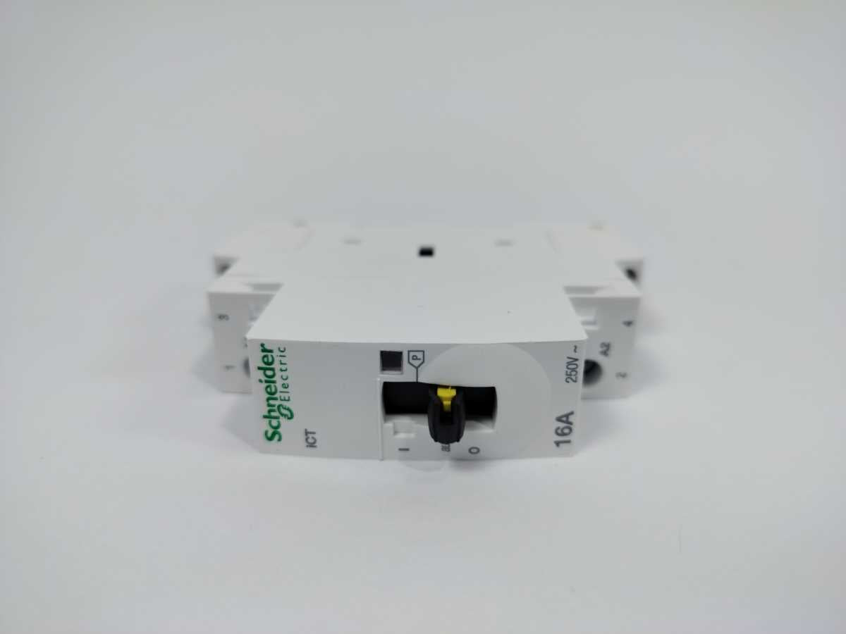 Schneider Electric A9C23712 Contactor iCT 16A 2NO 230VAC on/off 12 Pcs. Box