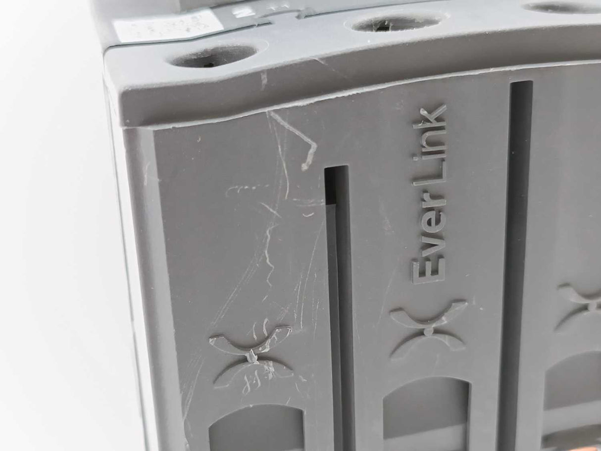 Schneider / Telemecanique LC1DT60A3BD 4 Pole Contactor 440V 60A 24VDC Coil