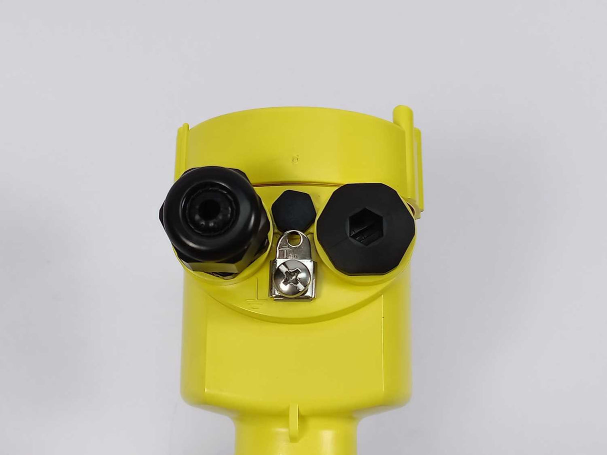 Vega VEGASWING 63 Liquid vibrating level switch 287mm, mounted not used.