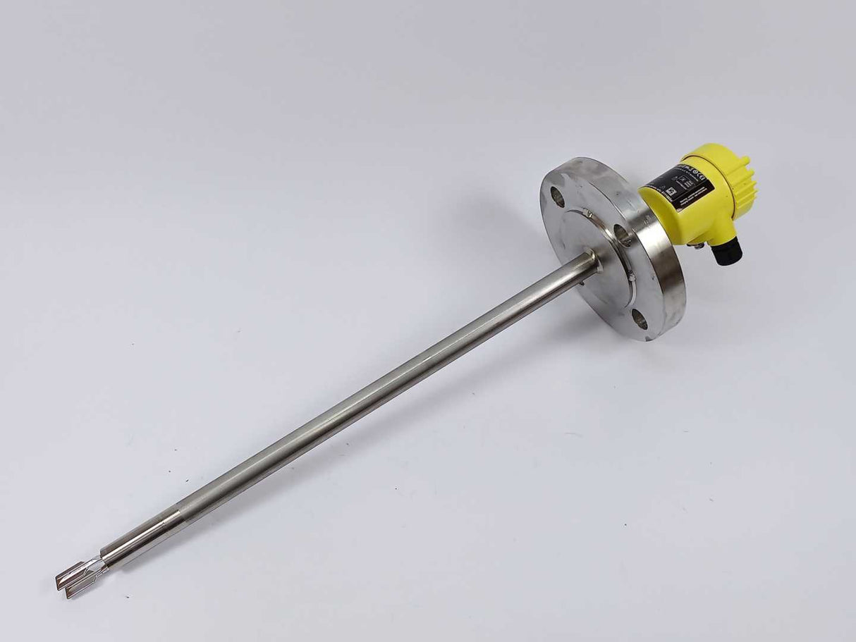 Vega VEGASWING 63 Liquid vibrating level switch 527mm