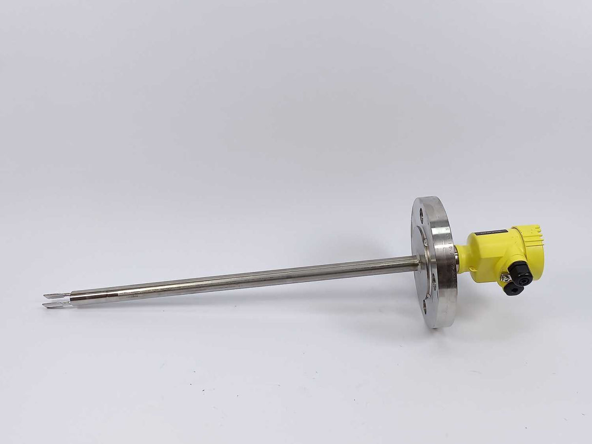 Vega VEGASWING 63 Liquid vibrating level switch 527mm