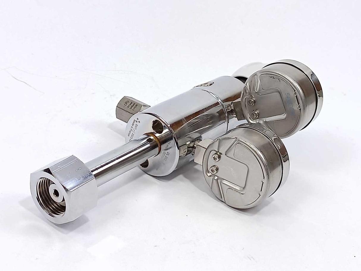 K. V. Gasteknik A/S DL 230-3 Two-stage cylinder pressure regulator
