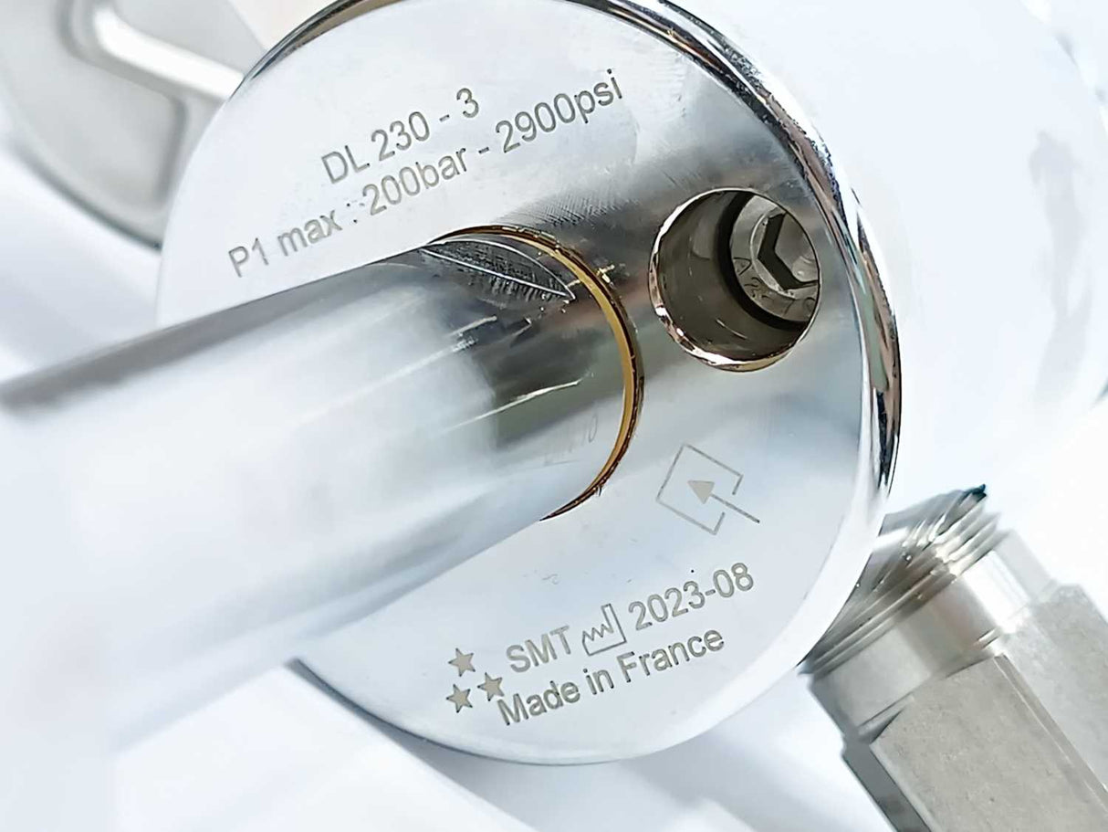 K. V. Gasteknik A/S DL 230-3 Two-stage cylinder pressure regulator