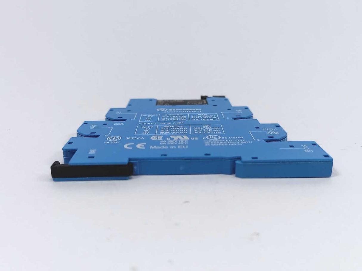 Finder 34.81.7.024.9024 5x Relay & 93.62.7.024 Socket 5 Pcs.