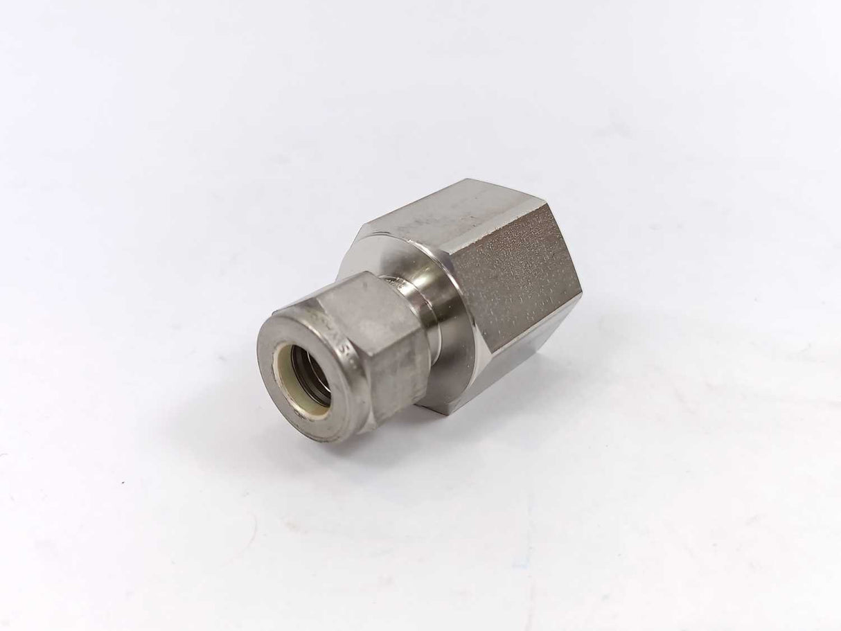 Swagelok SS-10M0-7-8 Stainless Steel Swagelok Tube Fitting, 0004489202