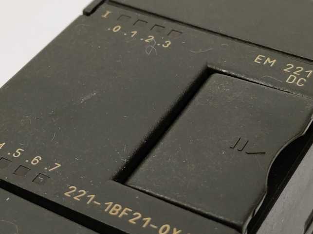 Siemens 6ES7221-1BF21-0XA0 SIMATIC S7-200, Digital Input EM 221