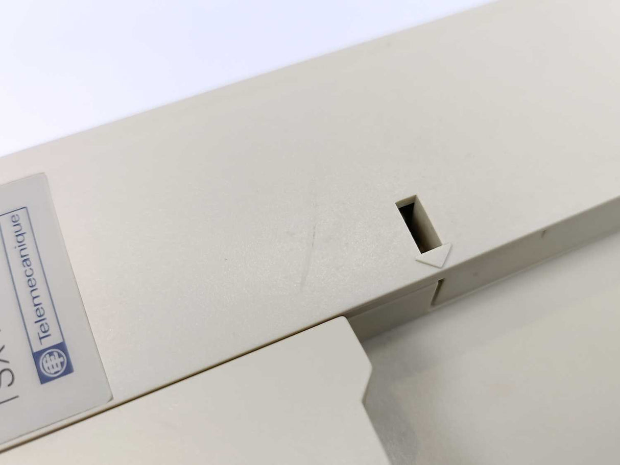 Schneider Automation TSXPSY3610 Modicon TSX Premium Power Supply 24VDC 36W