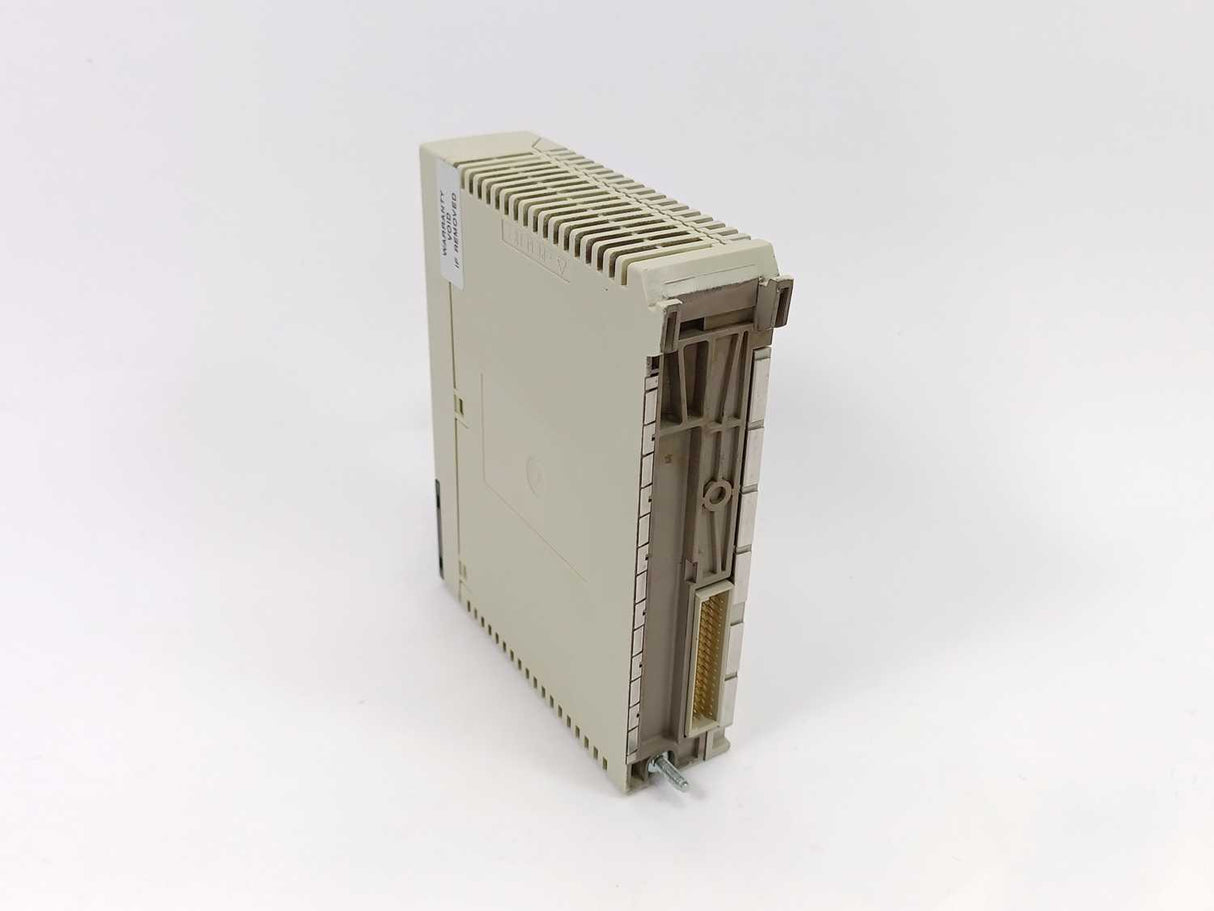 Schneider Automation TSXDEY32D2K 32 IND 24VDC Sink Connector