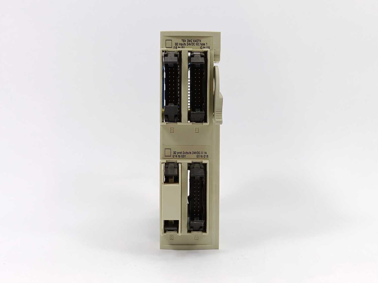 Schneider Automation TSXDMZ64DTK 32I 24VDC + 32Q 0.1A CONN