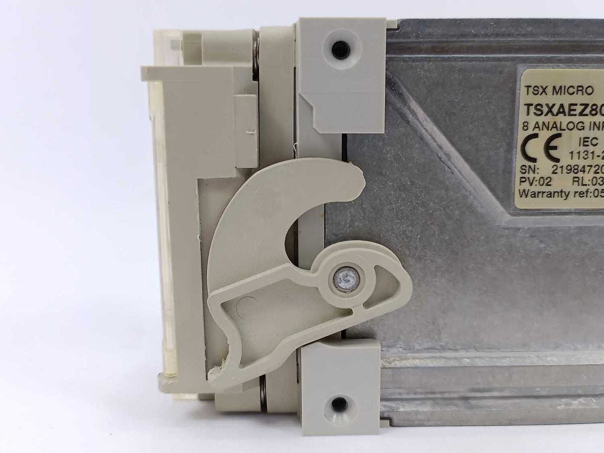 Schneider Automation TSXAEZ802 8 Analog inputs 0-20MA w/ connectors