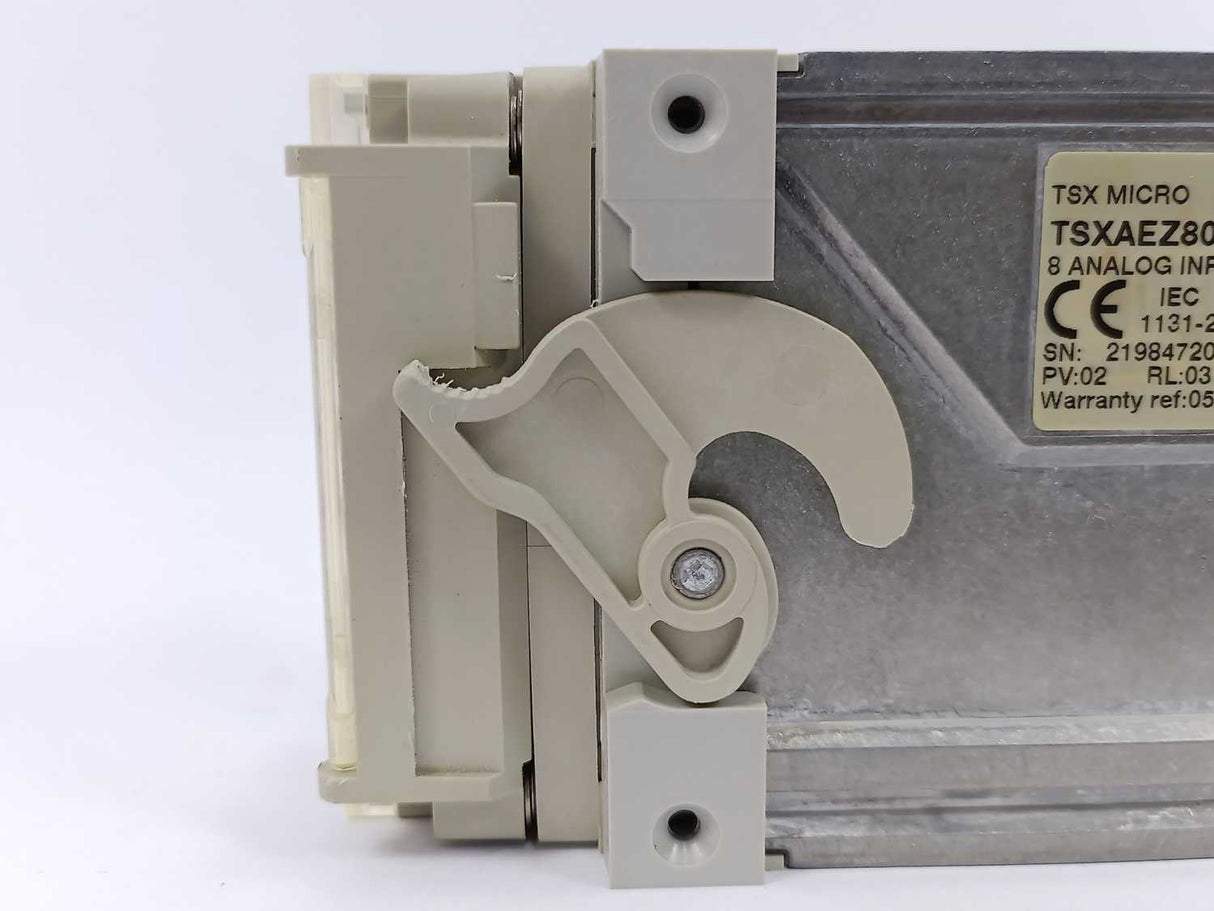 Schneider Automation TSXAEZ802 8 Analog inputs 0-20MA w/ connectors