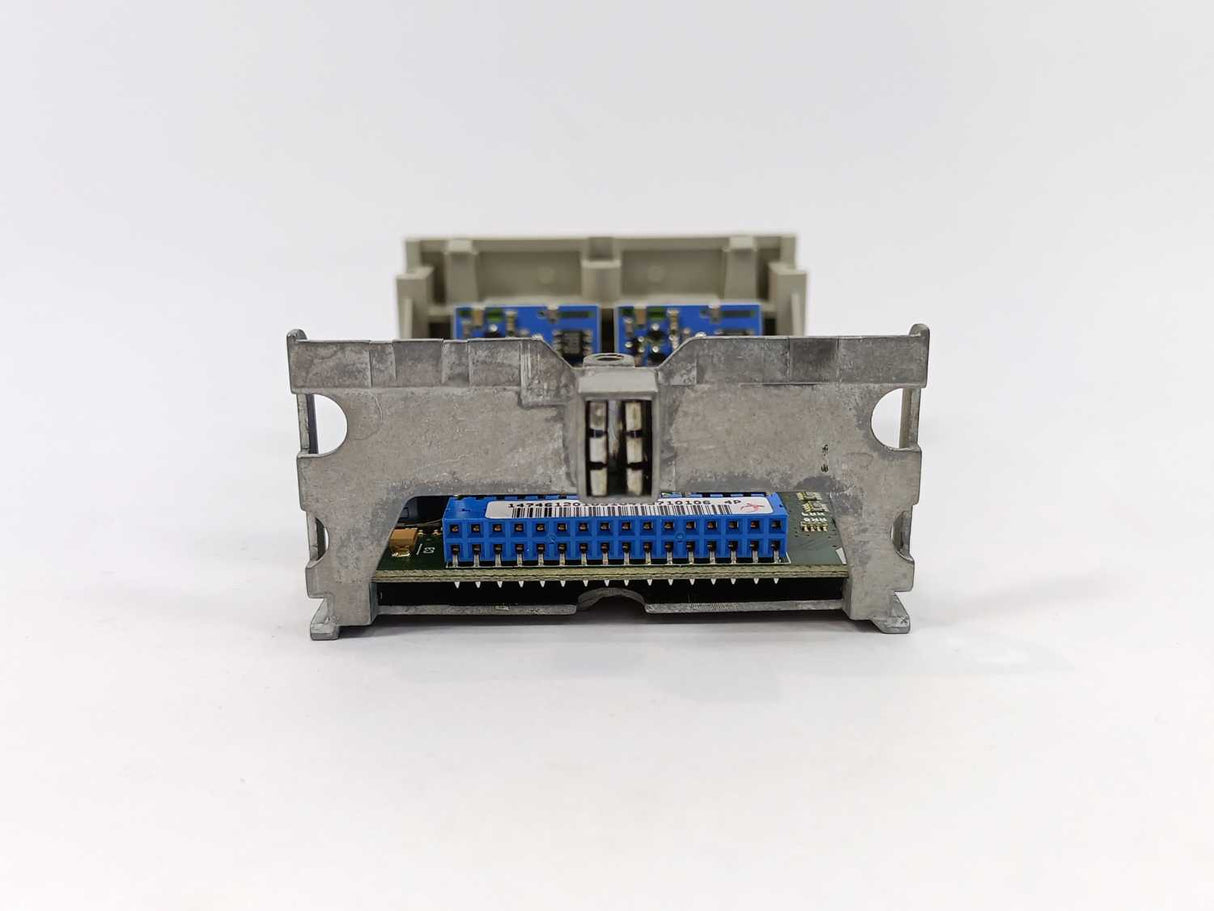 Schneider Automation TSXASZ200 TSX Micro 2 analogue output w/ connector