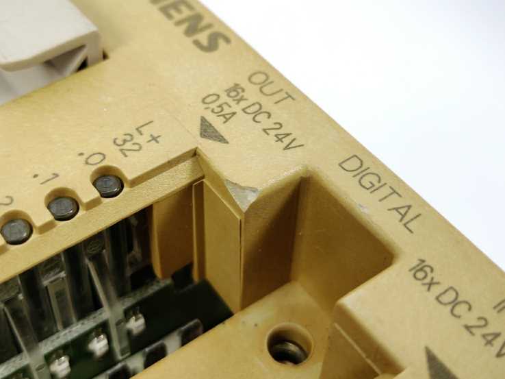 Siemens 6ES5 095-8MB03 SIMATIC S5-95U COMPACT UNIT WITH PROFIBUS INTERFACE