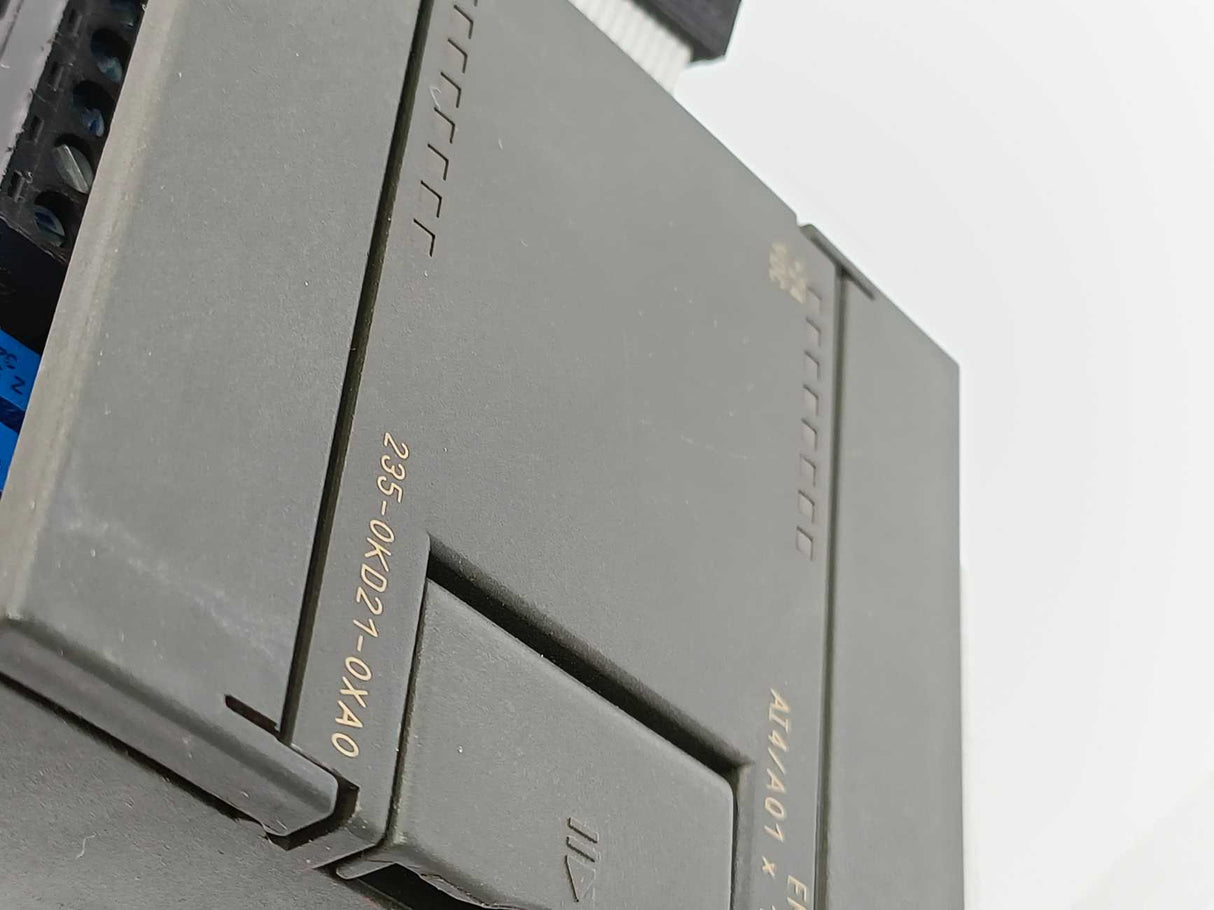 Siemens 6ES7235-0KD21-0XA0 SIMATIC S7-200, ANALOG I/O EM 235