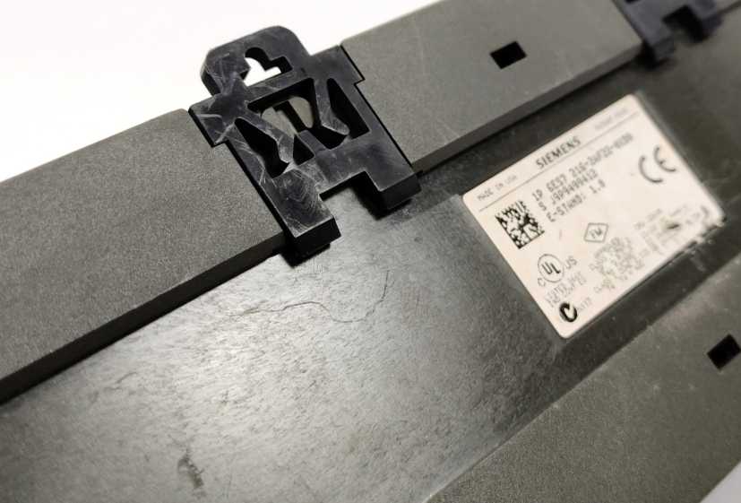 Siemens 6ES7216-2AF22-0XB0 SIMATIC S7-200, CPU 226 XM Compact Unit