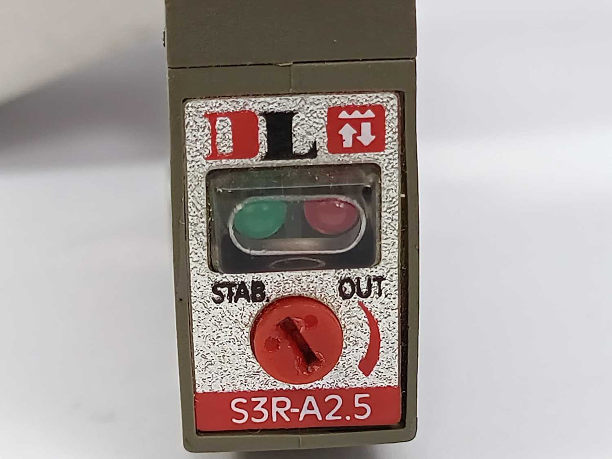 Datalogic DL S3R-A2.5 Miniature Photoelectric Sensor