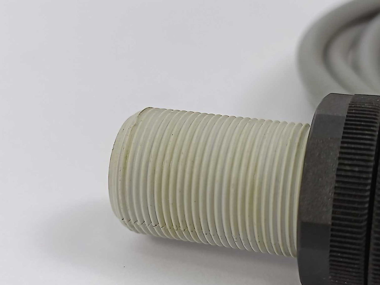 Carlo Gavazzi CA18CLF08TO Proximity Sensor 20 - 250 VAC