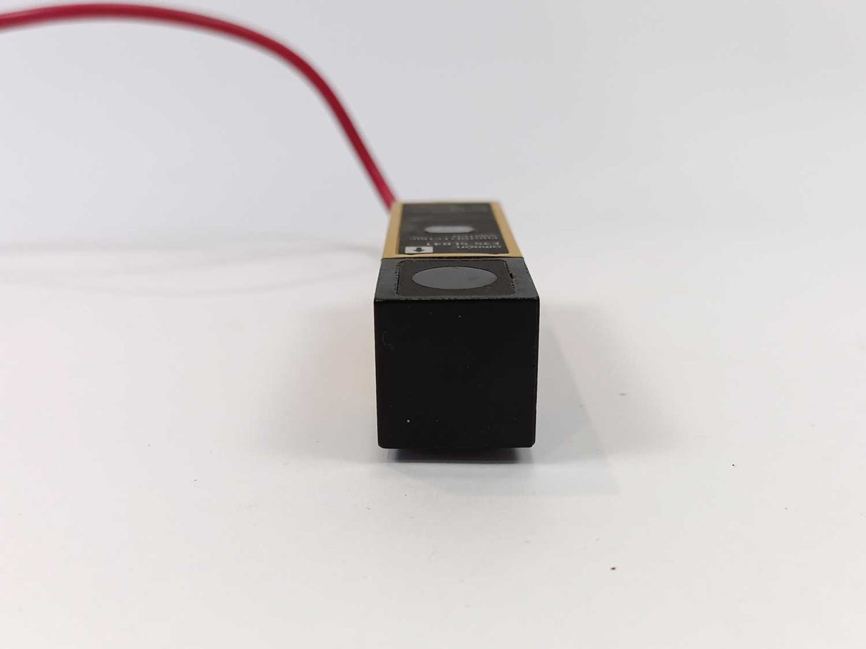 OMRON E3S-5B41 Photoelectric Switch, 12 to 24 VDC