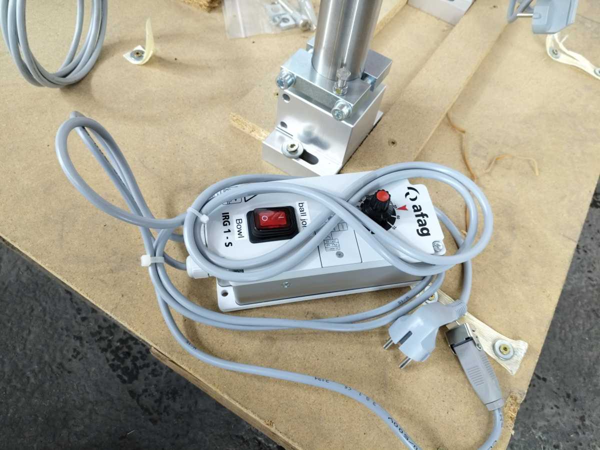 afag 50028133 BF50 - L12 Vibratory Bowl Feeder System